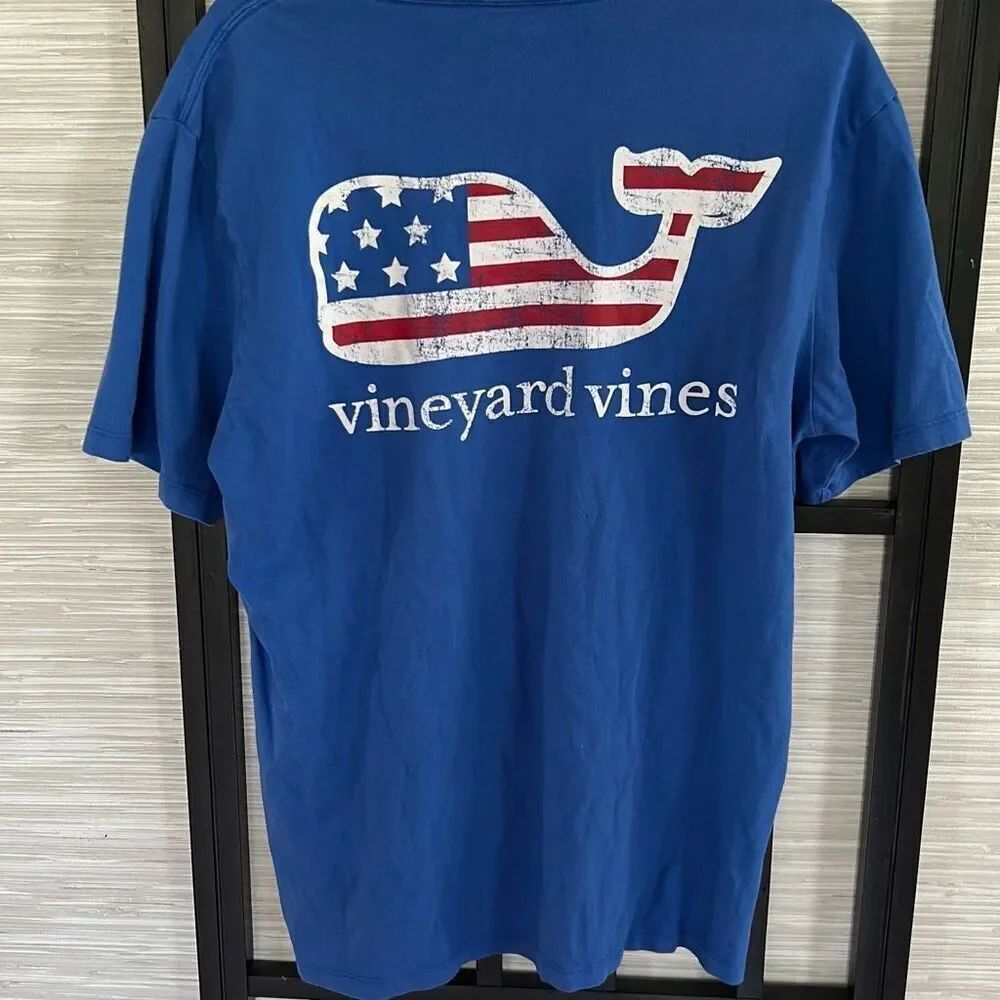 Vineyard Vines American flag red white and blue patriotic whale blue shirt size